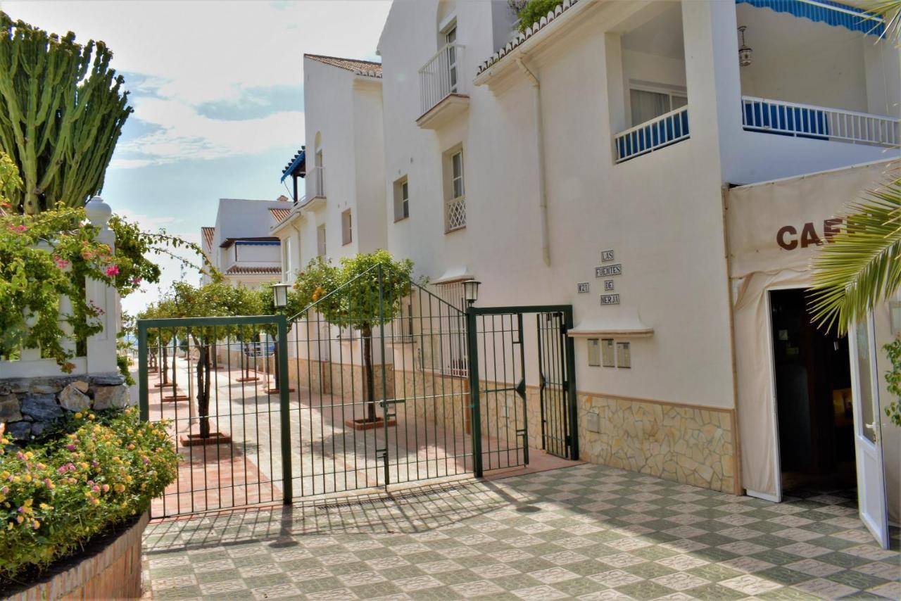 Edf. Fuentes A 2ºb Apartment Nerja Bagian luar foto